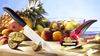 
                    Le couteau universel Kyocera est idéal pour la préparation des fruits.
