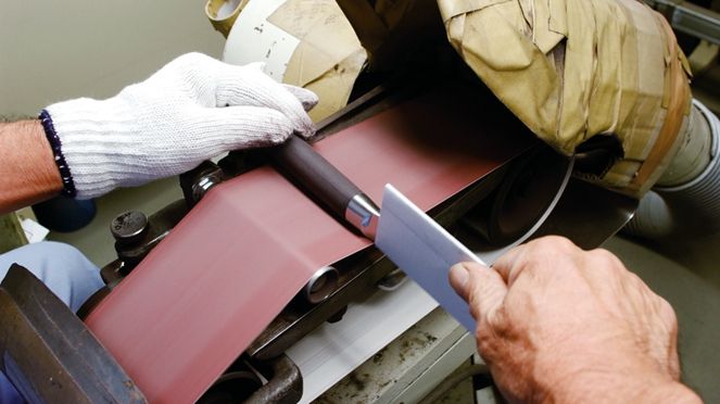 
                    polishing the handle of the vegetable knife