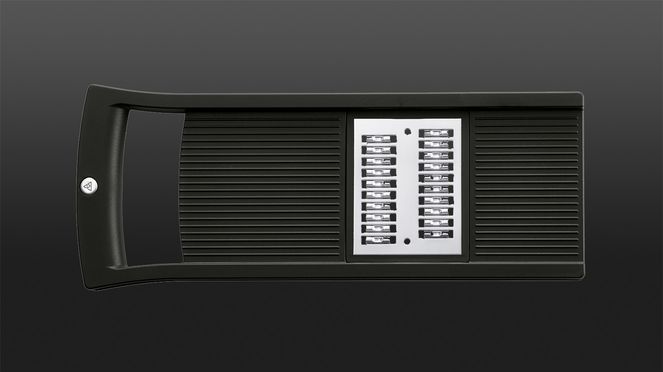 
                    La râpe à julienne est équipée de trois inserts interchangeables