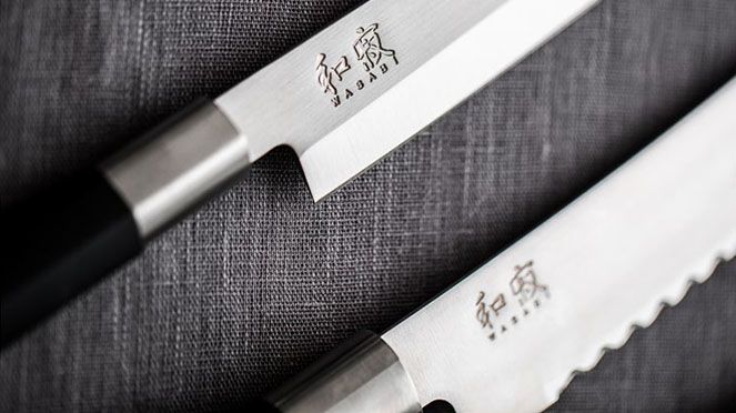 
                    Wasabi bread knife of the Wasabi Black series from Kai