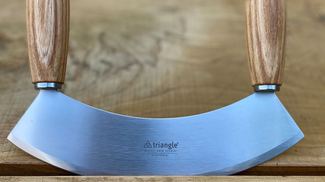 
                    Caminada Wiegemesser mit Klinge aus gehärtetem Edelstahl