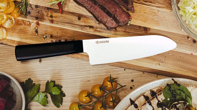 
                    Chef’s Santoku Chowa guarantees long sharpness and high flexibility