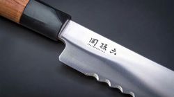 Couteaux Kai , Couteau à pain Red Wood
